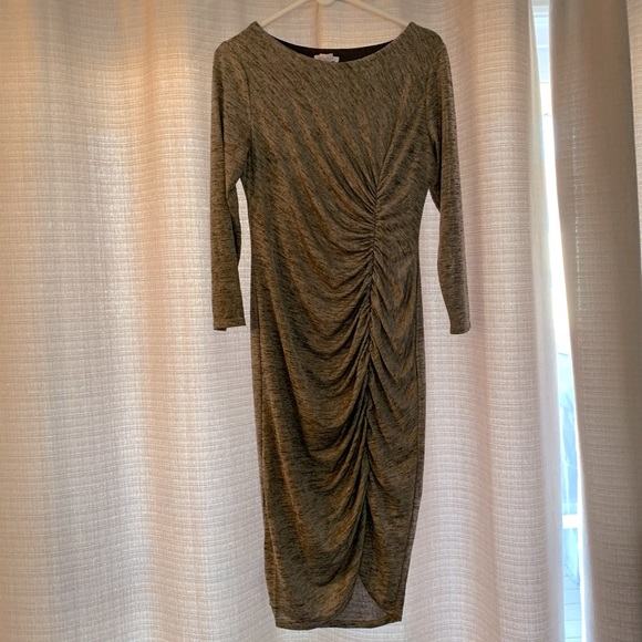 Ingrid & Isabel maternity gold dress - Picture 1 of 4